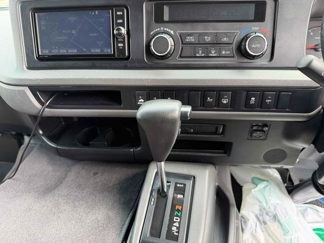 Миниатюра 24