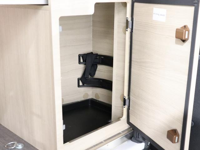 Миниатюра 18