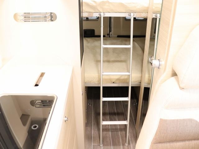 Миниатюра 29