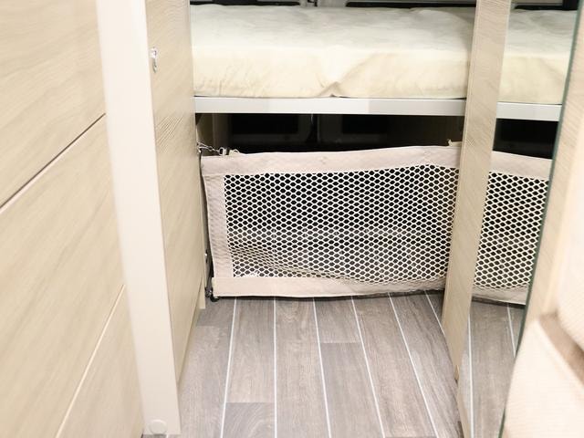 Миниатюра 32