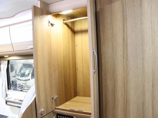 Миниатюра 37