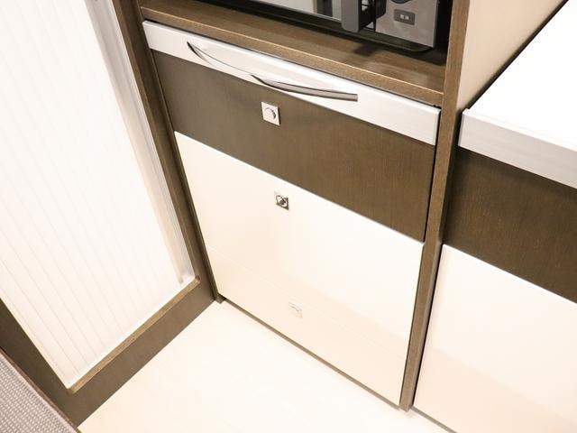 Миниатюра 64