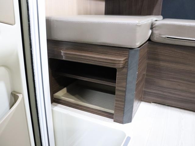 Миниатюра 24