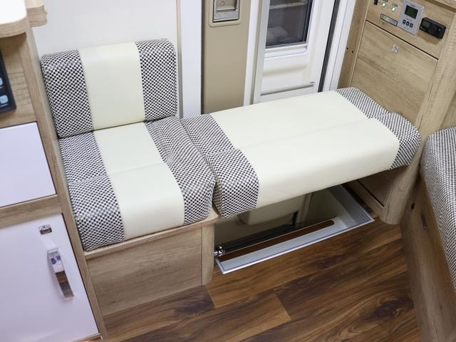 Миниатюра 38