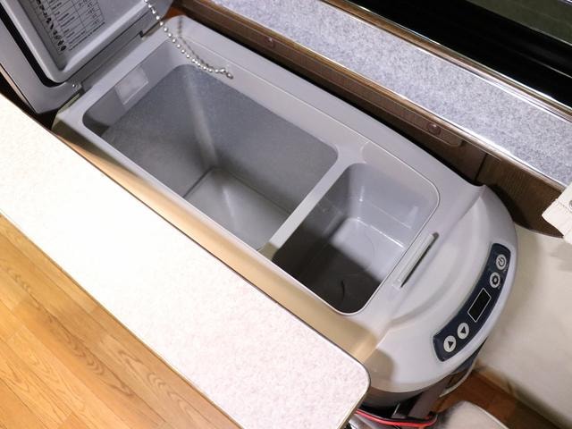 Миниатюра 42