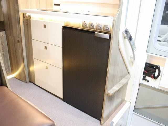 Миниатюра 38