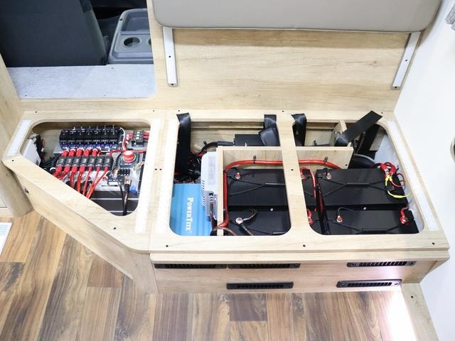 Миниатюра 10