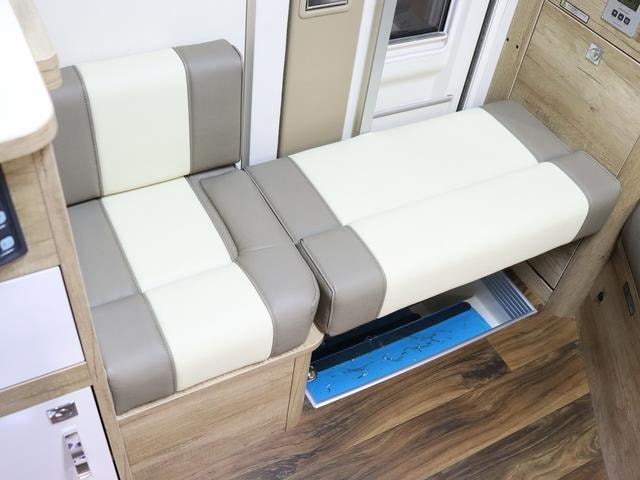 Миниатюра 30