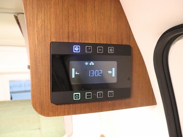 Миниатюра 28