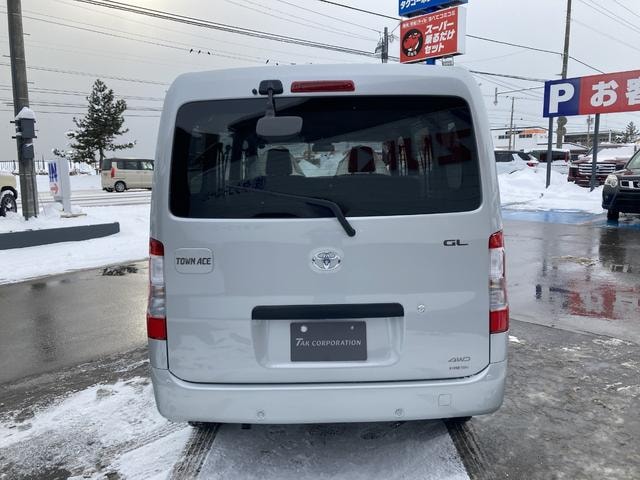 Миниатюра 9