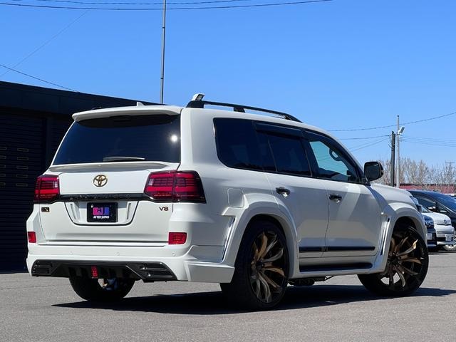 Миниатюра 24