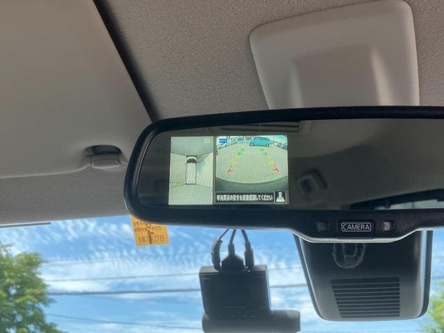 Миниатюра 28