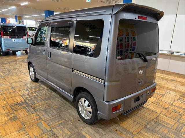 Миниатюра 37