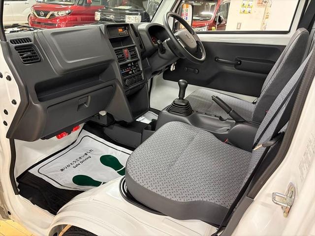 Suzuki CARRY TRUCK 2018 — фото автомобиля 1