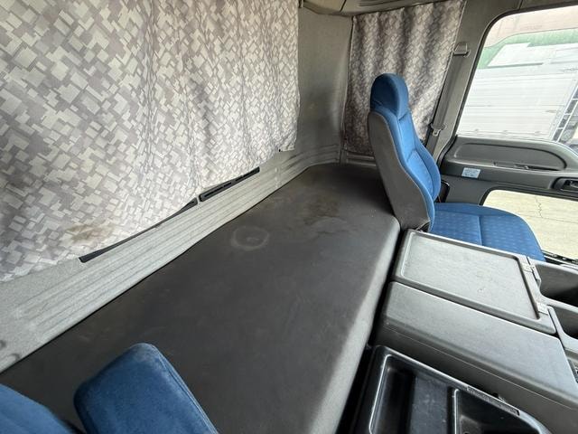 Миниатюра 38