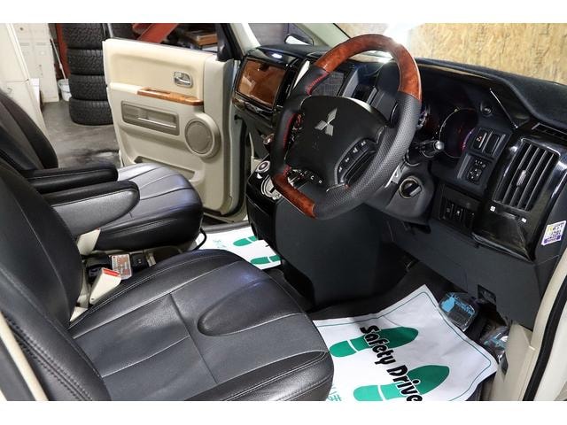 Миниатюра 33