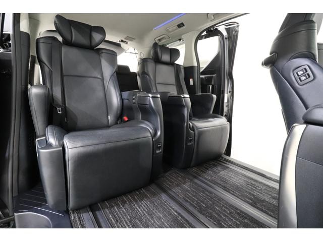 Toyota VELLFIRE HYBRID 2015 — фото автомобиля 1