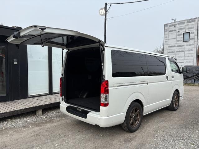 Миниатюра 18