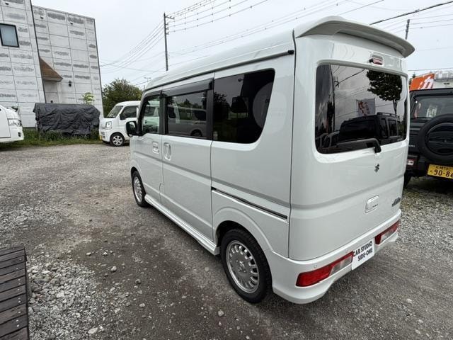Миниатюра 28