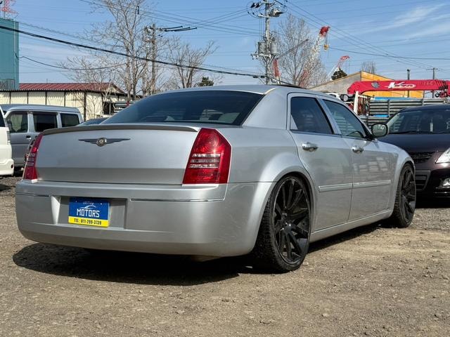 Миниатюра 10
