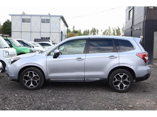 Subaru FORESTER 2014 — фото автомобиля 1