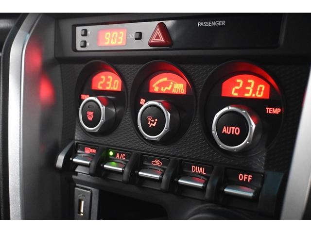Миниатюра 37