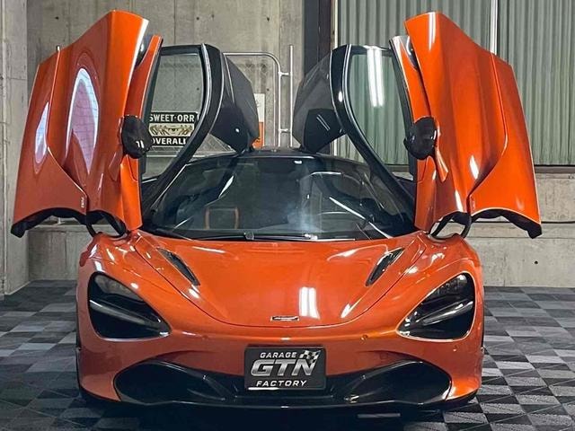 Mclaren 720S 2017 — фото автомобиля 1