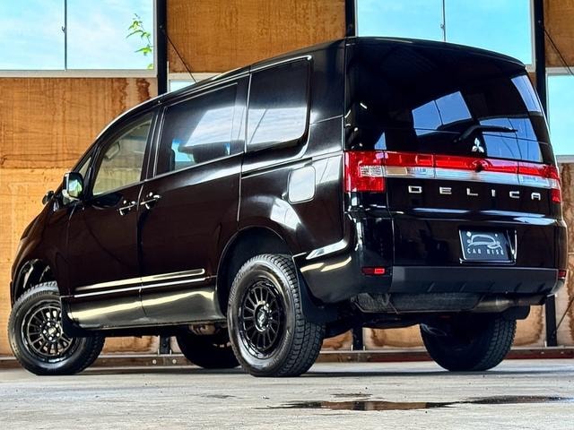 Миниатюра 16