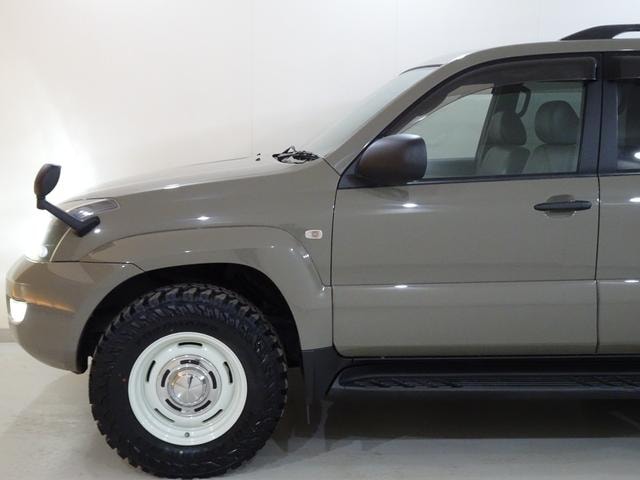 Toyota LAND CRUISER PRADO 2007 — фото автомобиля 1