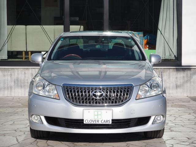 Toyota CROWN MAJESTA 2011 — фото автомобиля 1