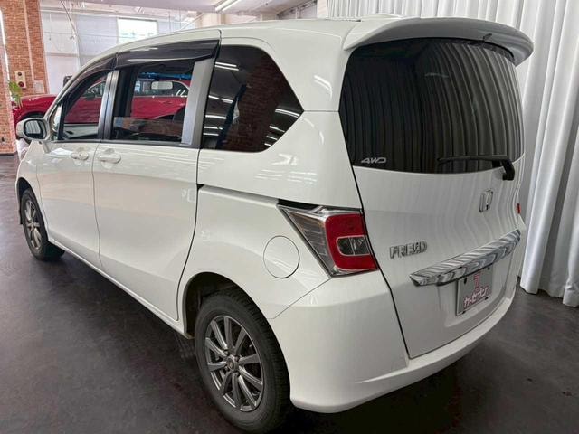Миниатюра 12