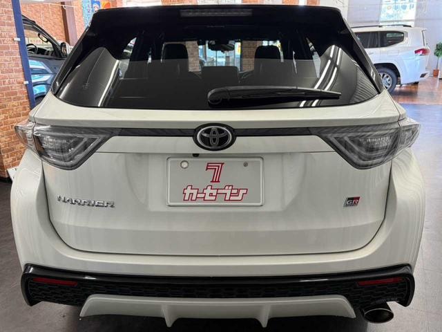 Миниатюра 10