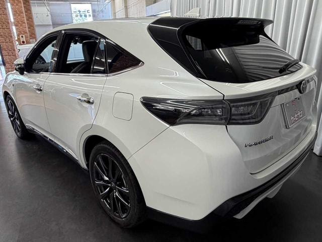 Миниатюра 11