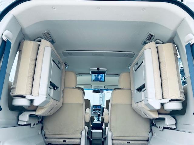 Миниатюра 18