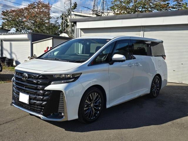 Toyota VELLFIRE HYBRID 2024 — фото автомобиля 1