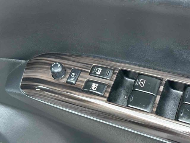 Миниатюра 10