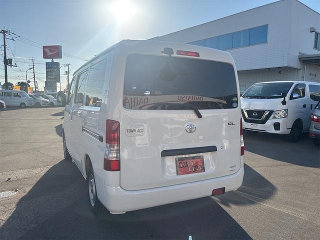 Миниатюра 18
