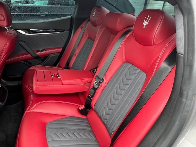 Миниатюра 17
