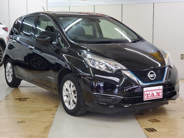 Nissan NOTE 2019 — фото автомобиля 1