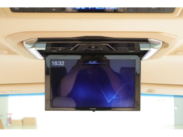 Миниатюра 28