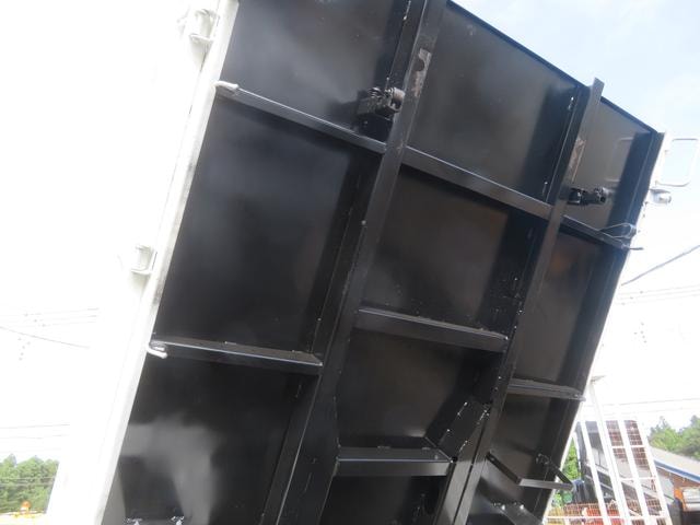 Миниатюра 19