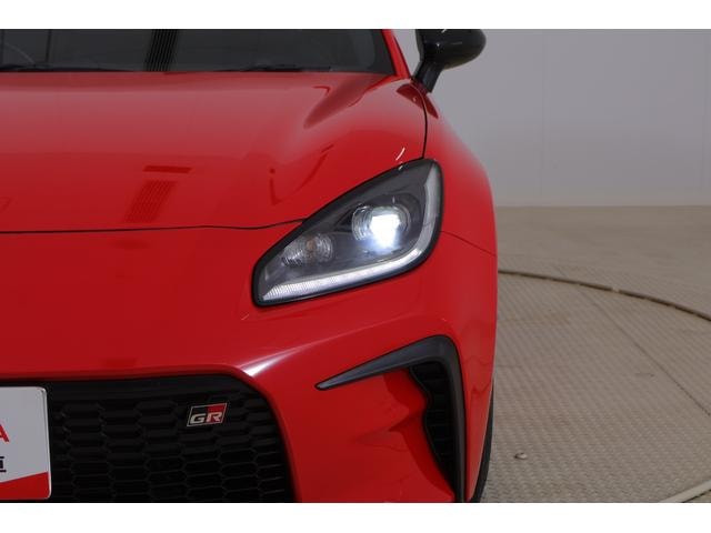 Миниатюра 37