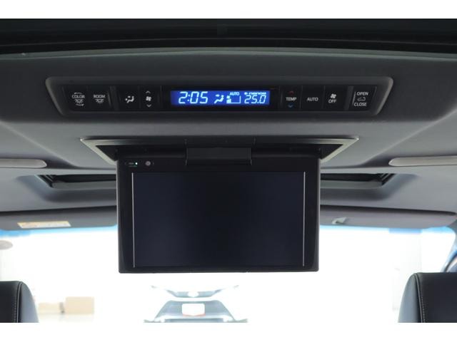 Миниатюра 28