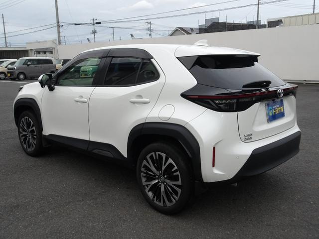 Toyota YARIS CROSS 2021 — фото автомобиля 1