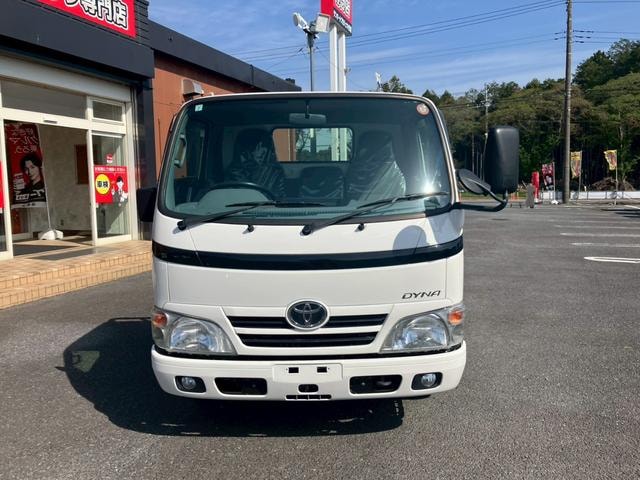 Toyota DYNA TRUCK 2015 — фото автомобиля 1