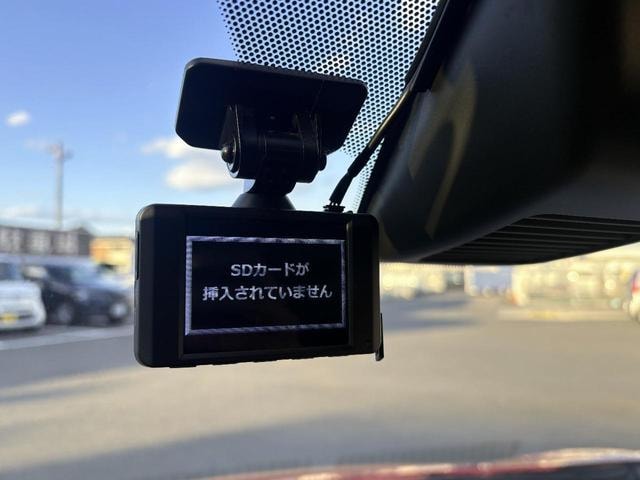 Миниатюра 12