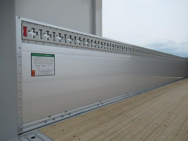 Миниатюра 38