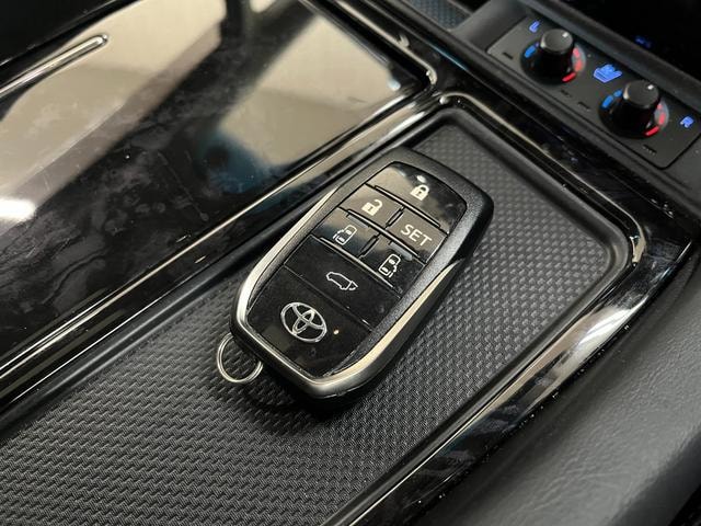 Миниатюра 33