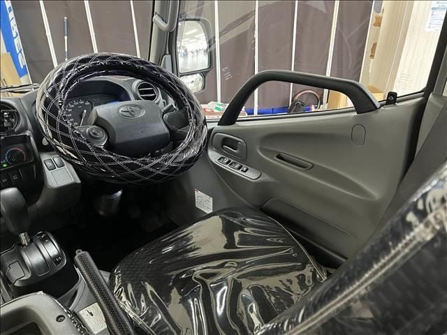 Миниатюра 12