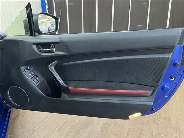Миниатюра 33